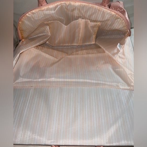 Pink Purses and Bags Large Shoulder Bag Patent Leather Croc Pattern - Picture 3 of 13